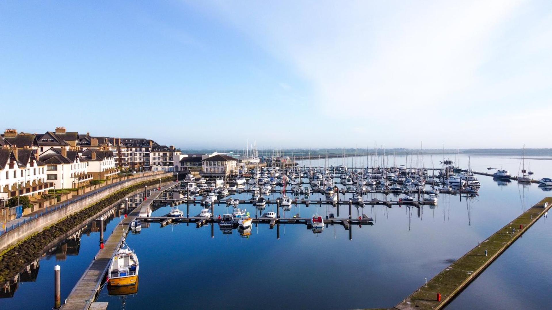 Ferienwohnung Guestready - Impressionante Flat Com Vista Terraco Malahide Exterior foto
